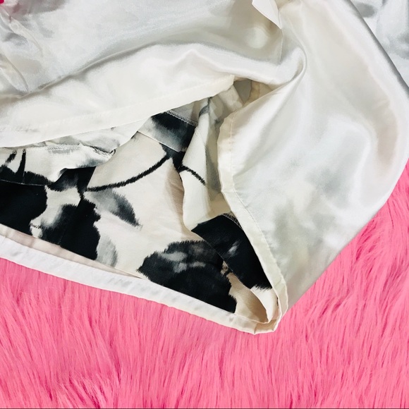 Milly leaf patterned mini skirt - Picture 6 of 6